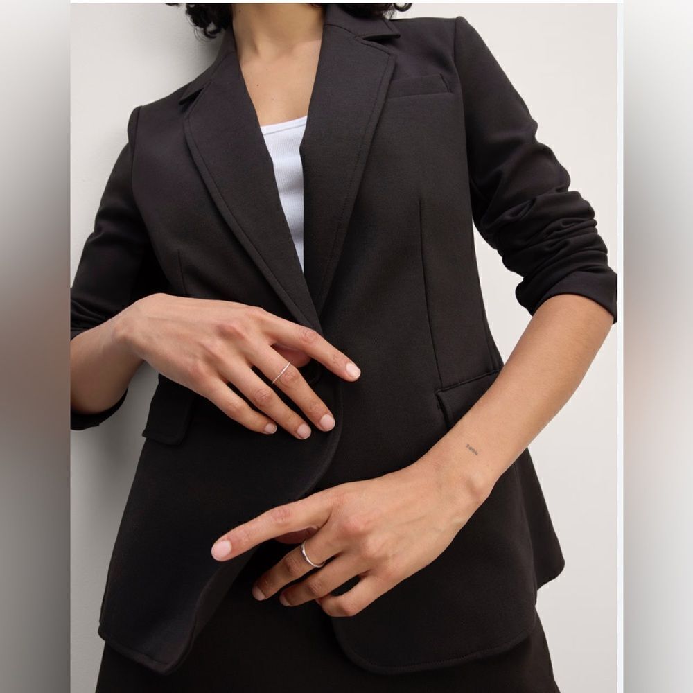 Everlane One-Button Easy Blazer in Black 2. NWT